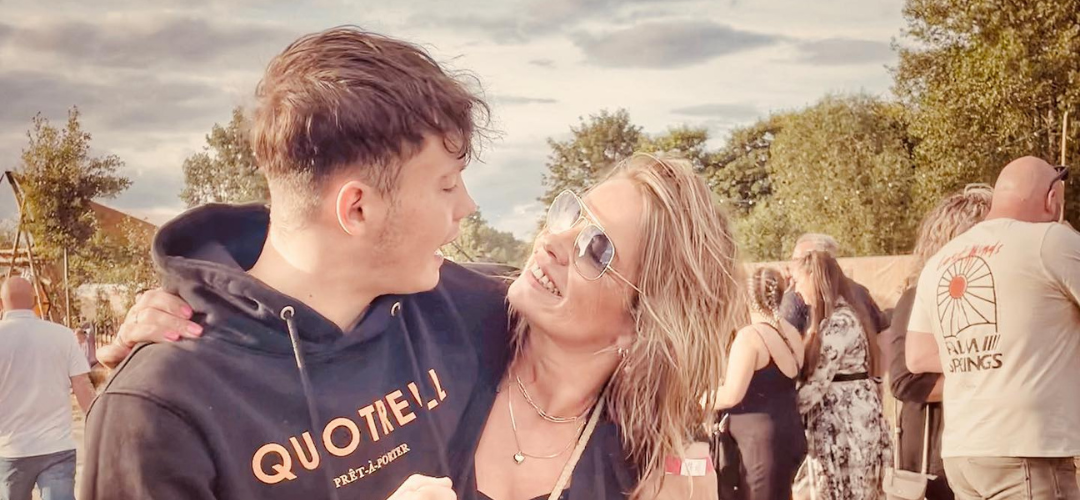 Als we kijken naar de relatie met je moeder hebben we het vooral over verbinden.